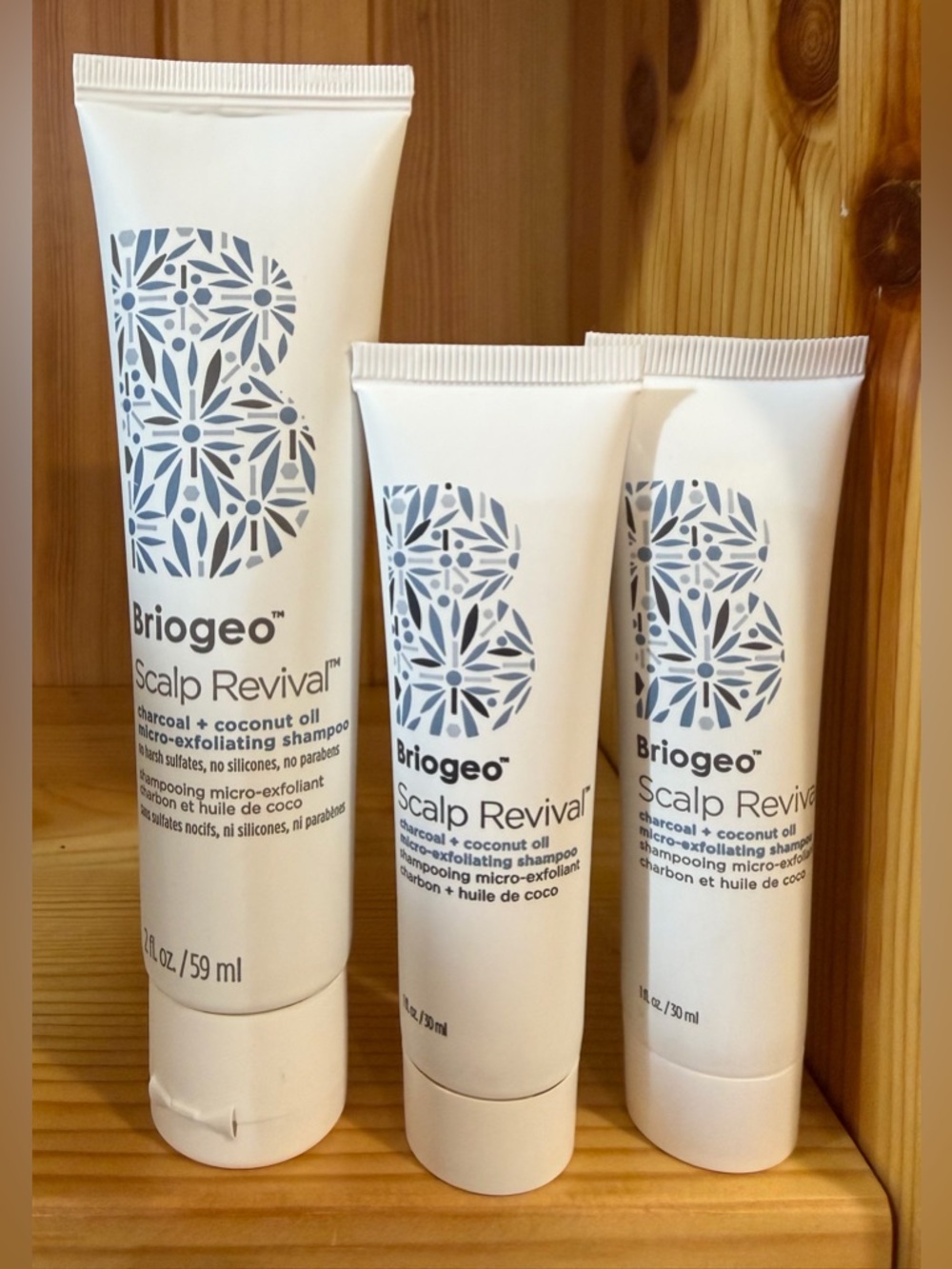 BRIOGEO Scalp Revival Charcoal + Coconut Oil Micro-exfoliating Shampoo